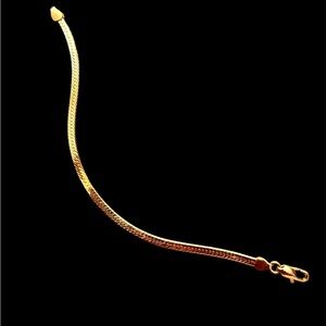 Jewelry bundle of 2 bracelets and 1 necklace silver- and gold-plated